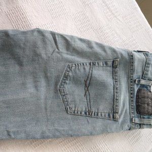 Levis jeans
